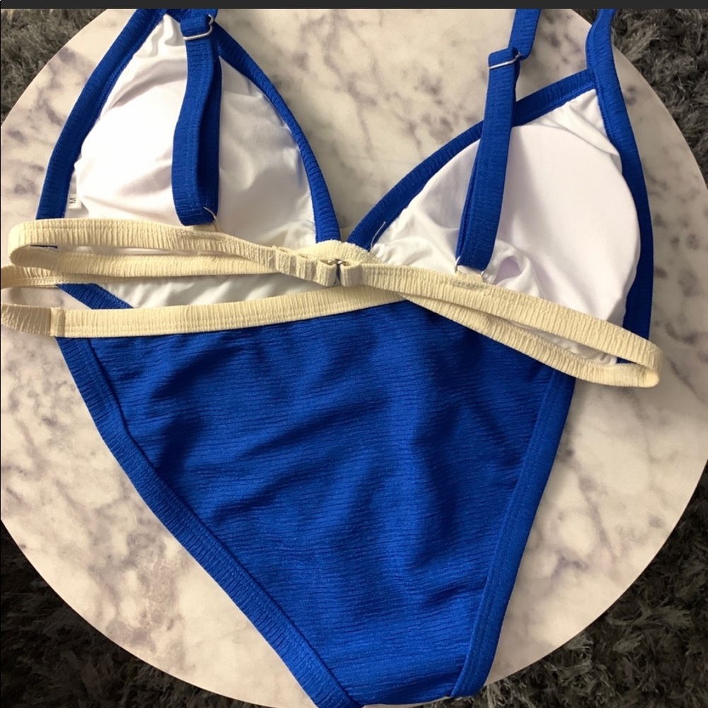 Blue & Cream Bikini Set - Picture 2 of 3
